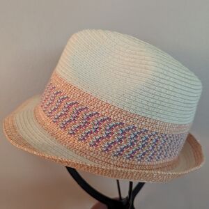 Falls Creek Fidora style woven girls hat one size fits most
